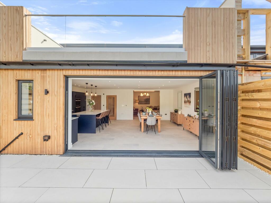 Additional image 5 of Oakley Wood Farm, Banbury Road, Bishops Tachbrook, Leamington Spa, CV33