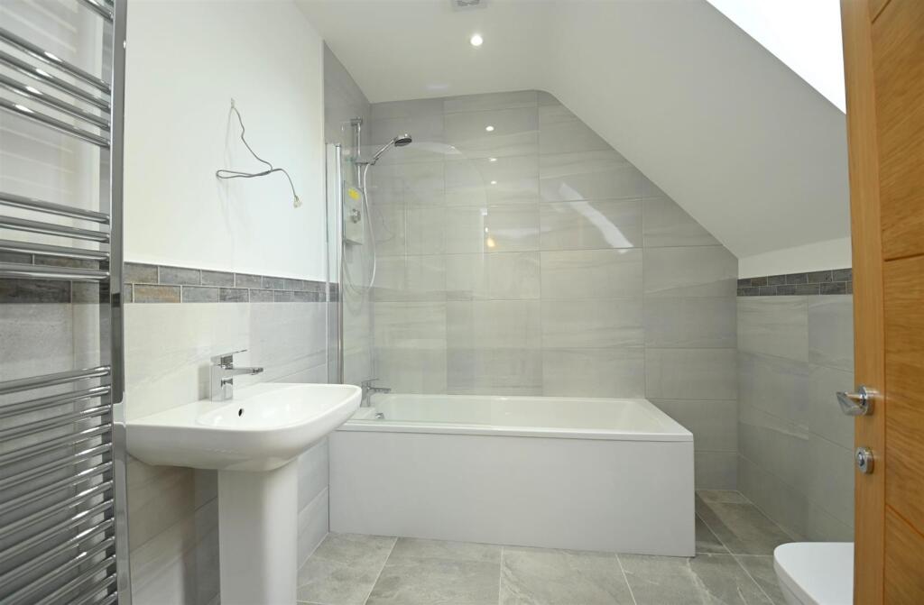 Additional image 19 of Hillside, Coton Road, Walton on Trent, DE12