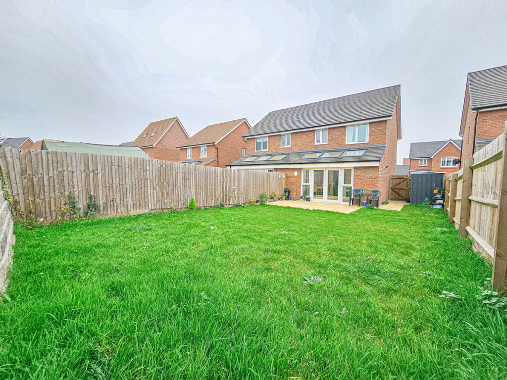 Additional image 12 of Polar Avenue, Nuneaton, CV10