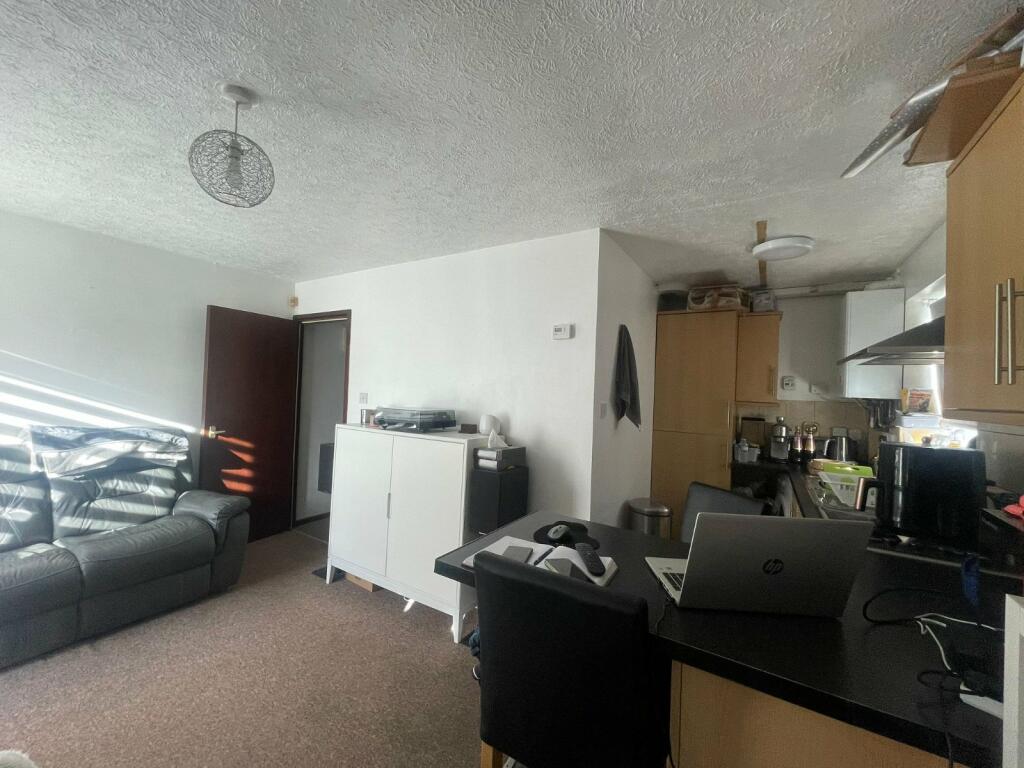 Additional image 4 of Essex Road, Gravesend, Kent, DA11