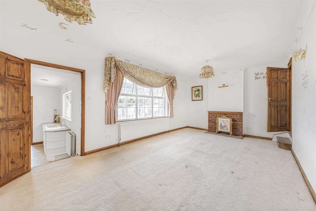 Additional image 12 of Gravesend Road, Shorne,