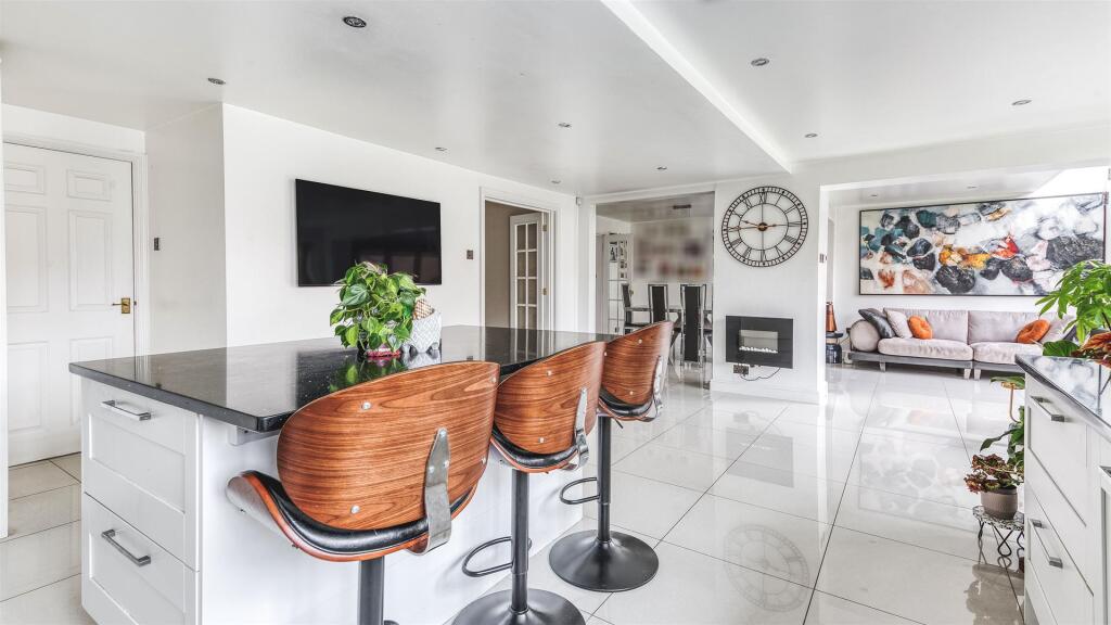 Additional image 10 of Groombridge Crescent, Heatherton Village