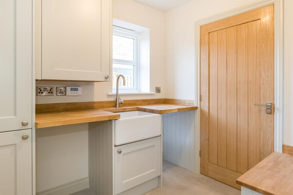 Additional image 7 of Nantwich Road, Calverley