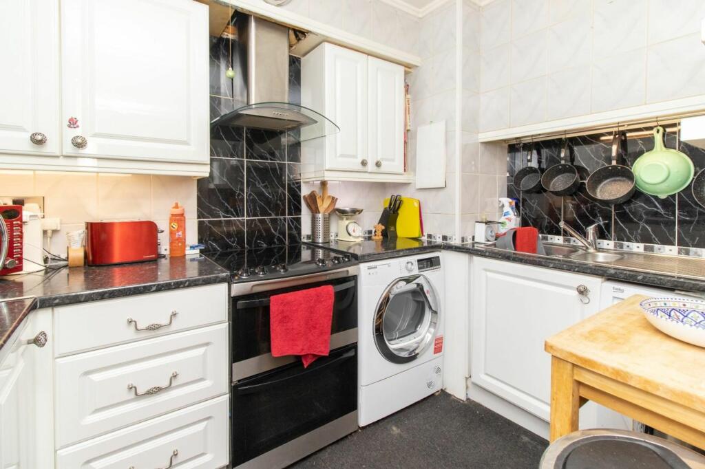 Additional image 4 of 13H Arlington House, All Saints Avenue, Margate, CT9 1XS