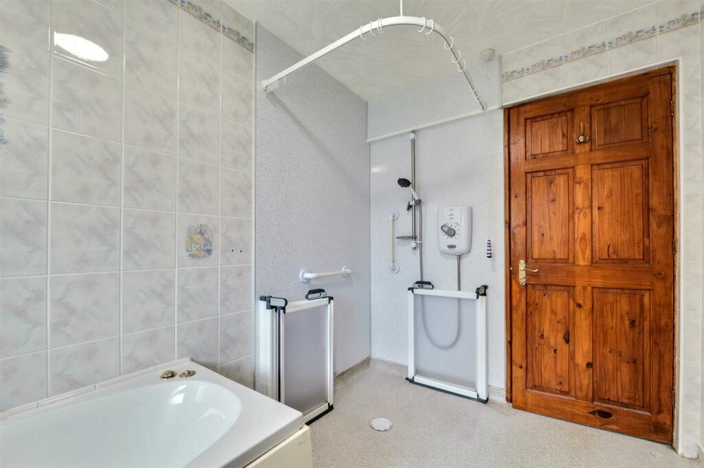 Additional image 15 of Nuneaton Road, Bulkington