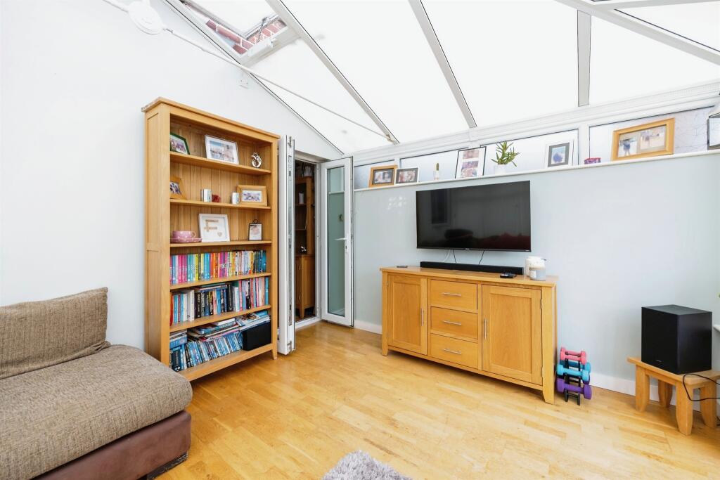 Additional image 6 of Deansway Avenue, Sturry, Canterbury
