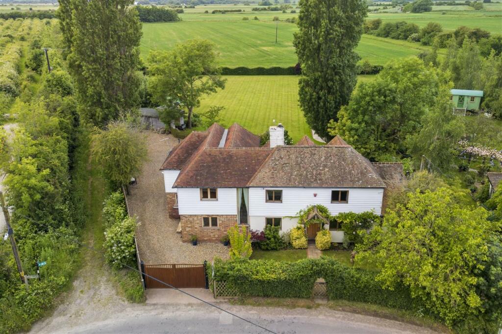 Additional image 34 of Plough Cottage, Church Lane, West Stourmouth