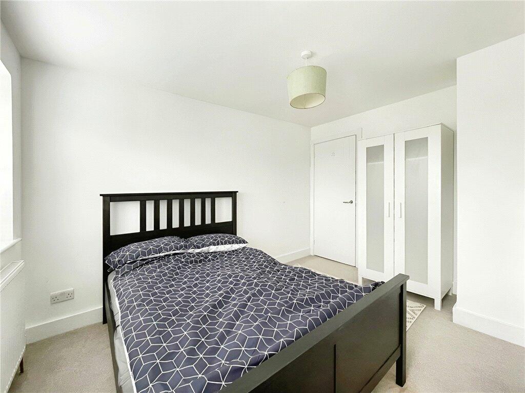 Additional image 4 of The Moorings, Leamington Spa, Warwickshire