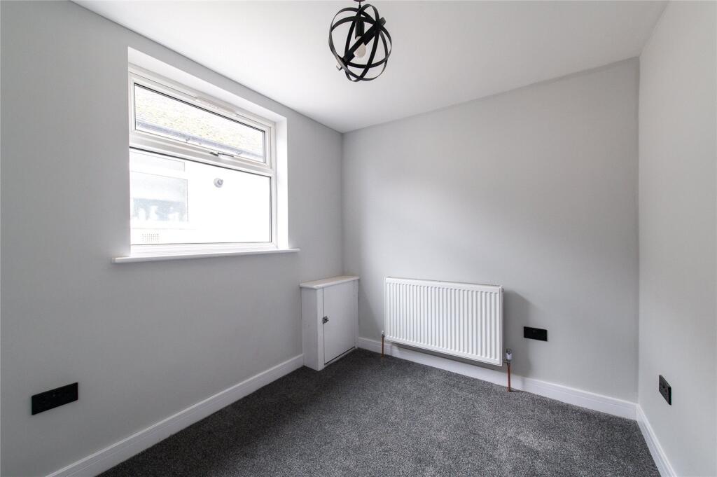 Additional image 23 of Colyer Road, Northfleet, Gravesend, Kent, DA11