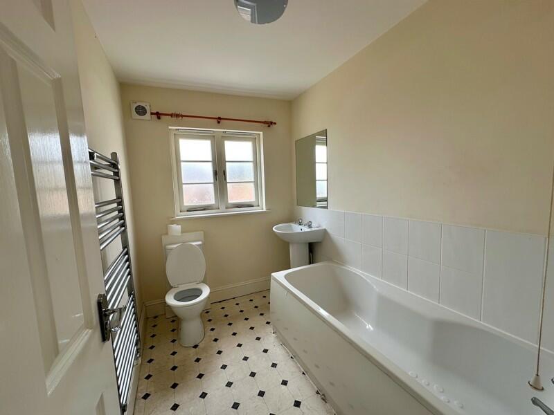 Additional image 10 of 82 Sandgate High Street, Folkestone, Kent