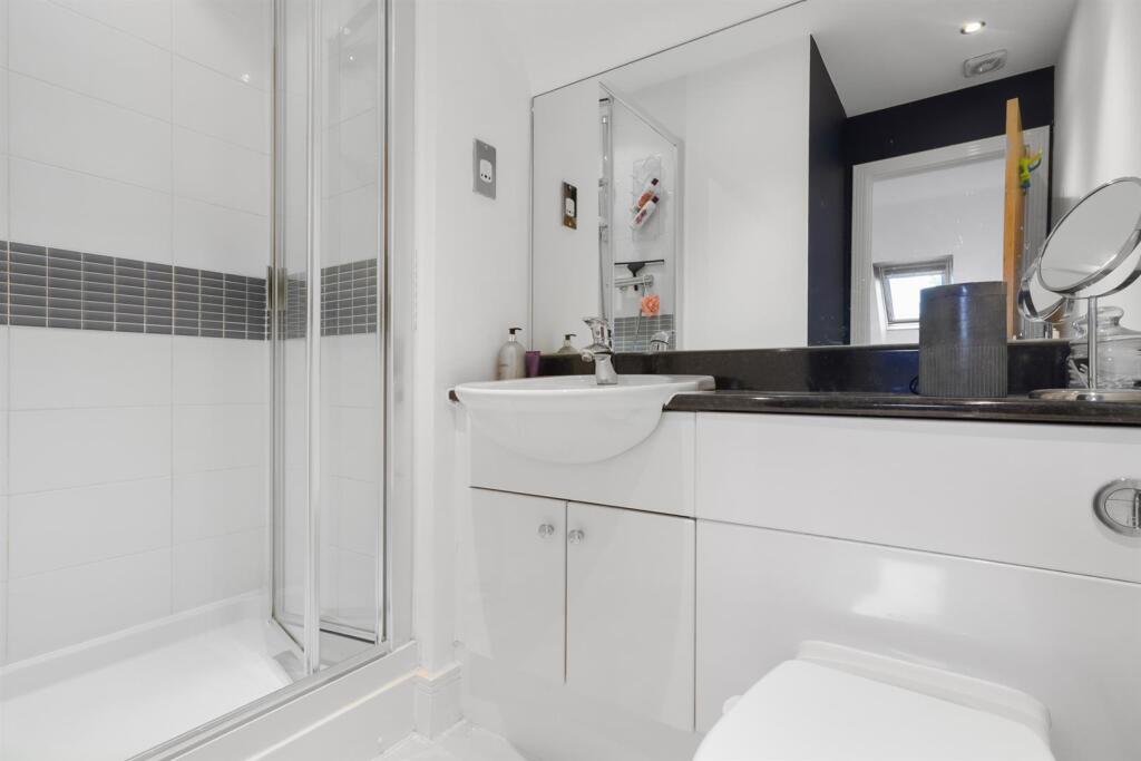 Additional image 34 of Burman Close, Leamington Spa