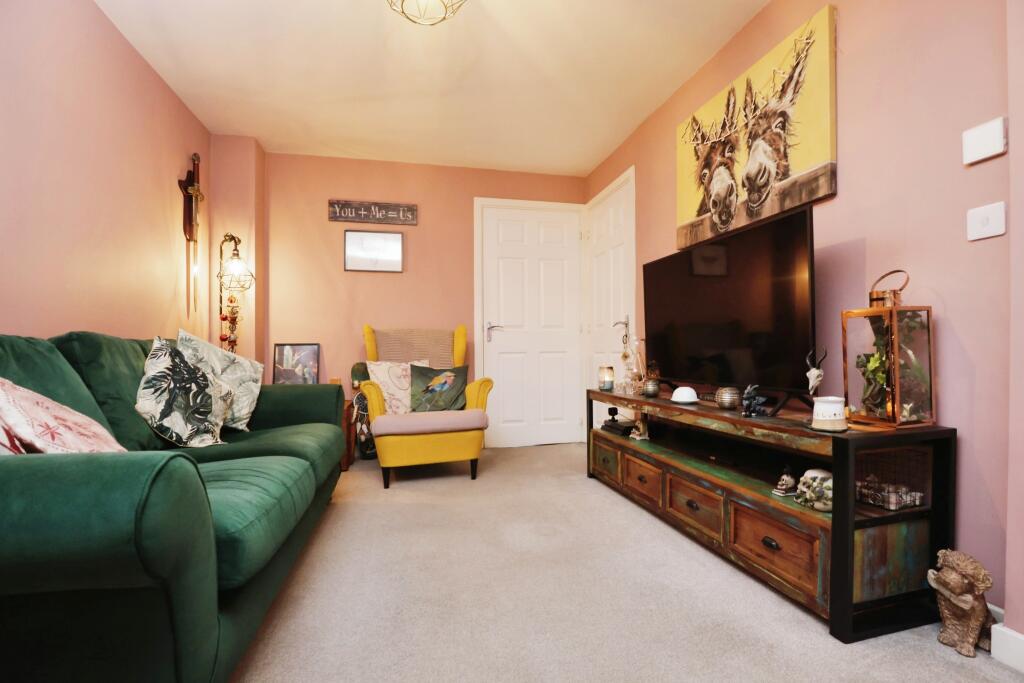 Additional image 4 of Flockton Gardens, Coventry, CV6