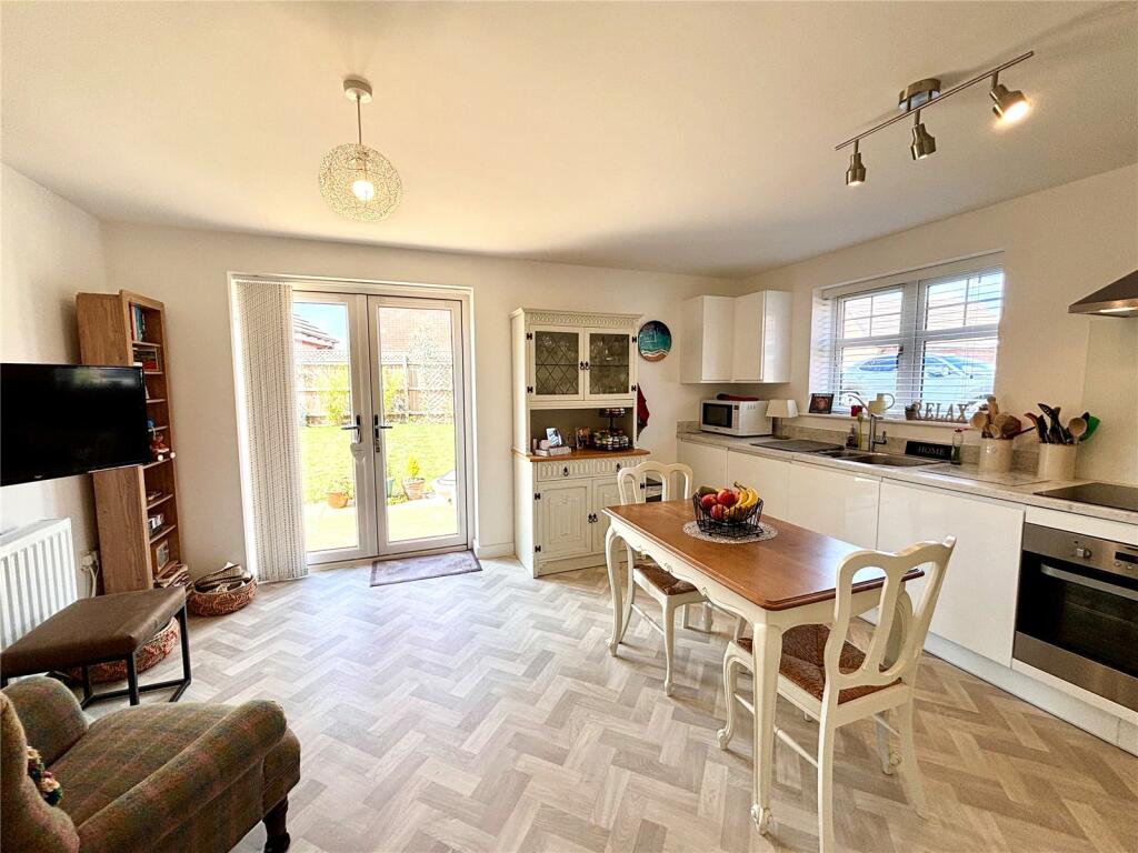 Additional image 16 of Barnett Drive, Hampton Magna, Warwick, Warwickshire, CV35