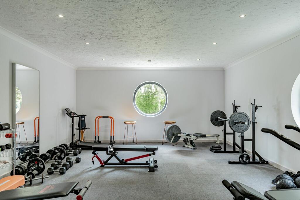 Additional image 29 of Bespoke and luxurious apartment overlooking a lake