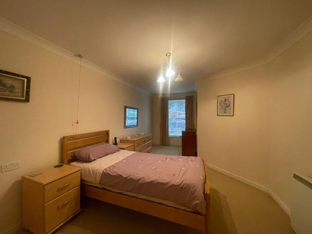 Additional image 4 of Glen View, Gravesend, Kent, DA12