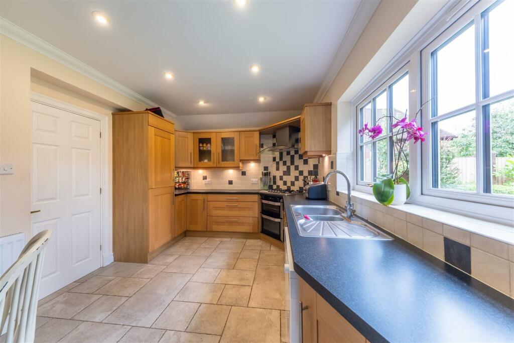 Additional image 10 of St. Johns Way, Sandiway, Cheshire