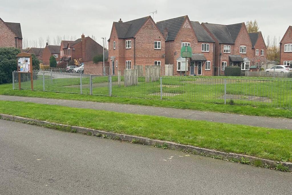 Additional image 10 of Land, at Frost Road, Wellesbourne, Warwick, CV359UD