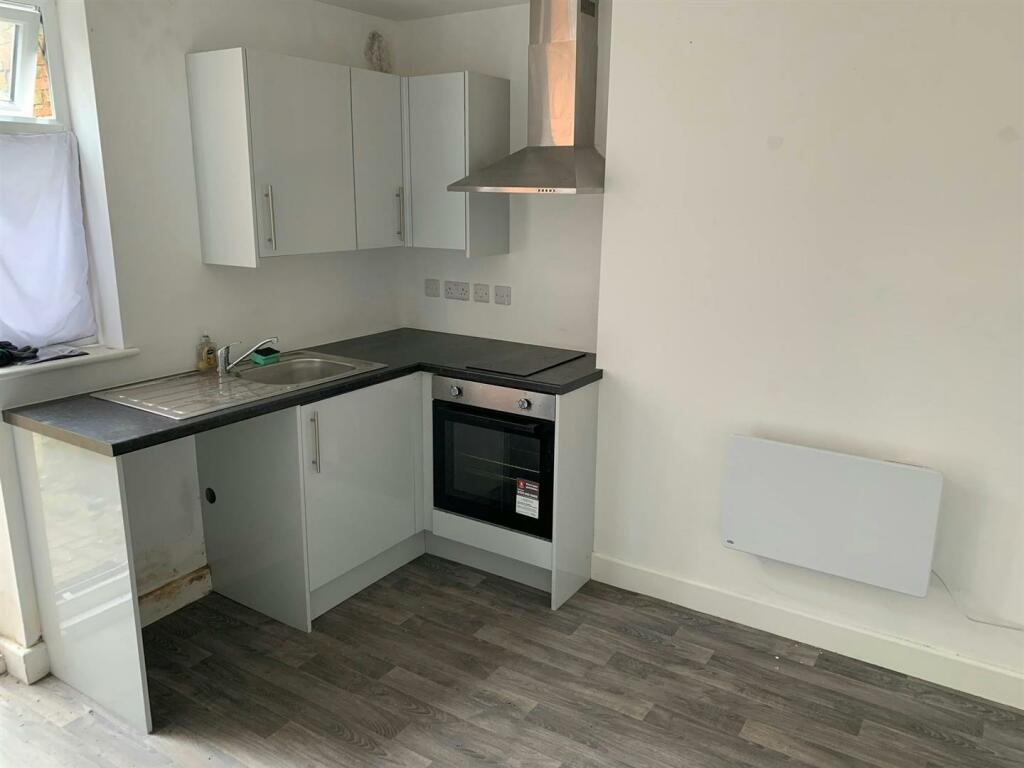 Additional image 7 of 172 High Street, Stonebroom, Alfreton