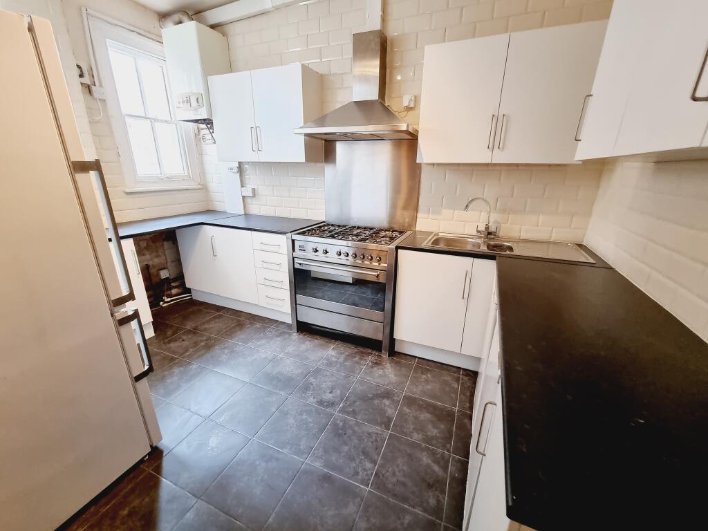 Additional image 18 of 63 Avenue Road, Leamington Spa