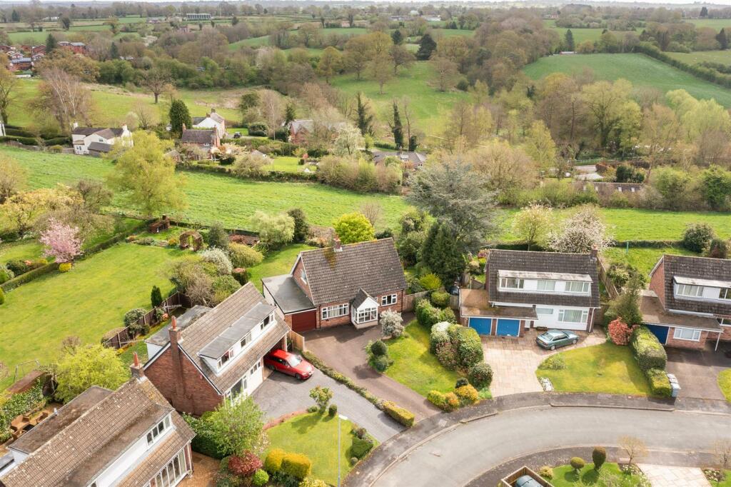 Additional image 23 of Robinia, Copthorne Drive, Audlem