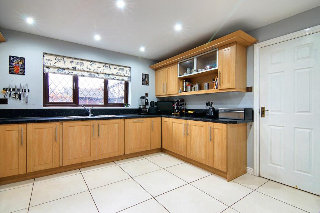 Additional image 16 of Poppyfield Court, Coventry, CV4