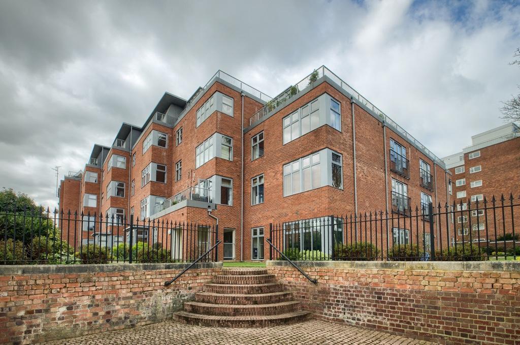 Additional image 15 of Avenue Road, Leamington Spa