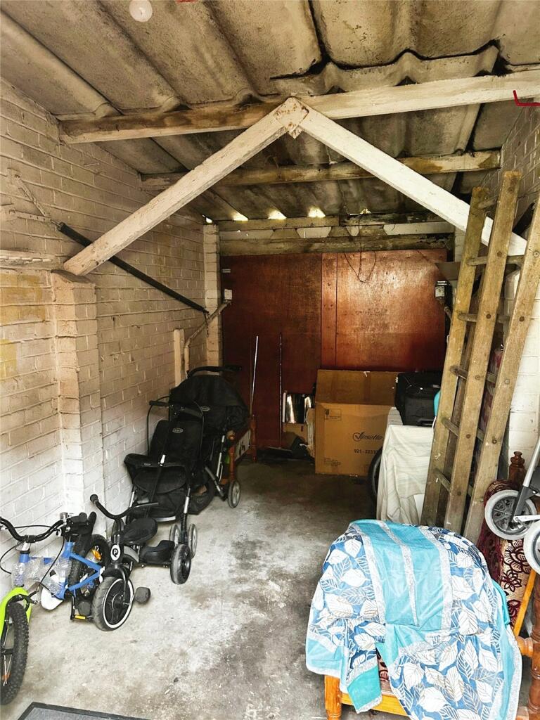 Additional image 7 of Stonehouse Lane, Stonehouse Estate, Coventry, CV3 *Long Lease*