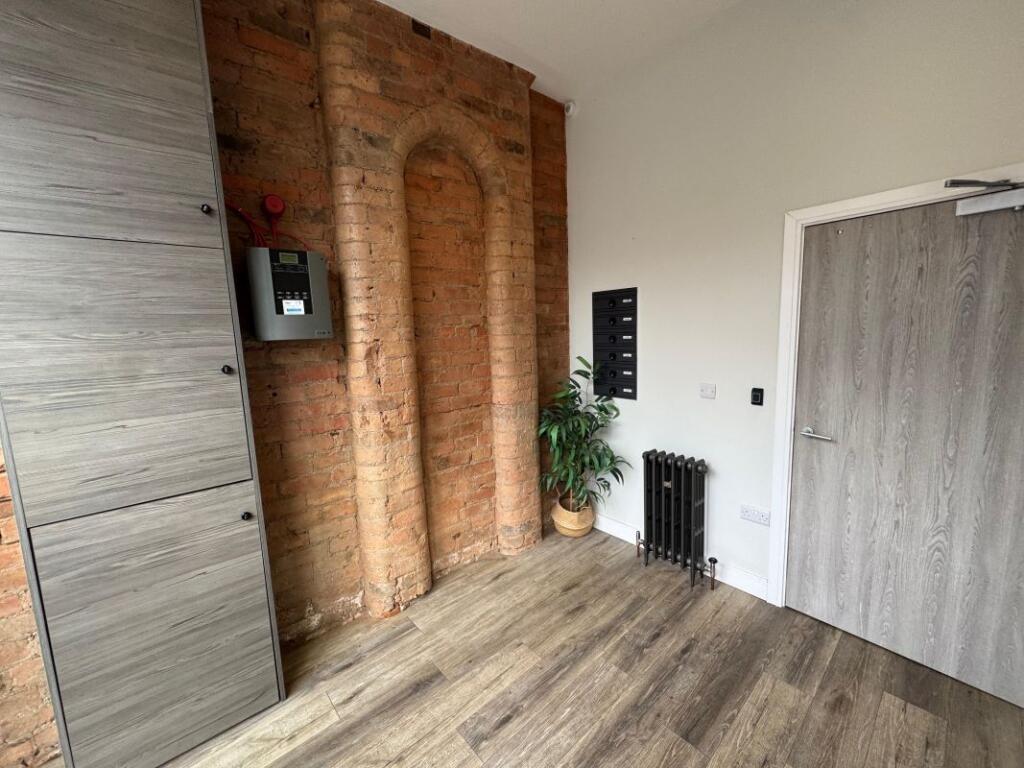 Additional image 8 of Sadler Gate Bridge, 1-2 Sadler Gate, Derby, DE1 3NL