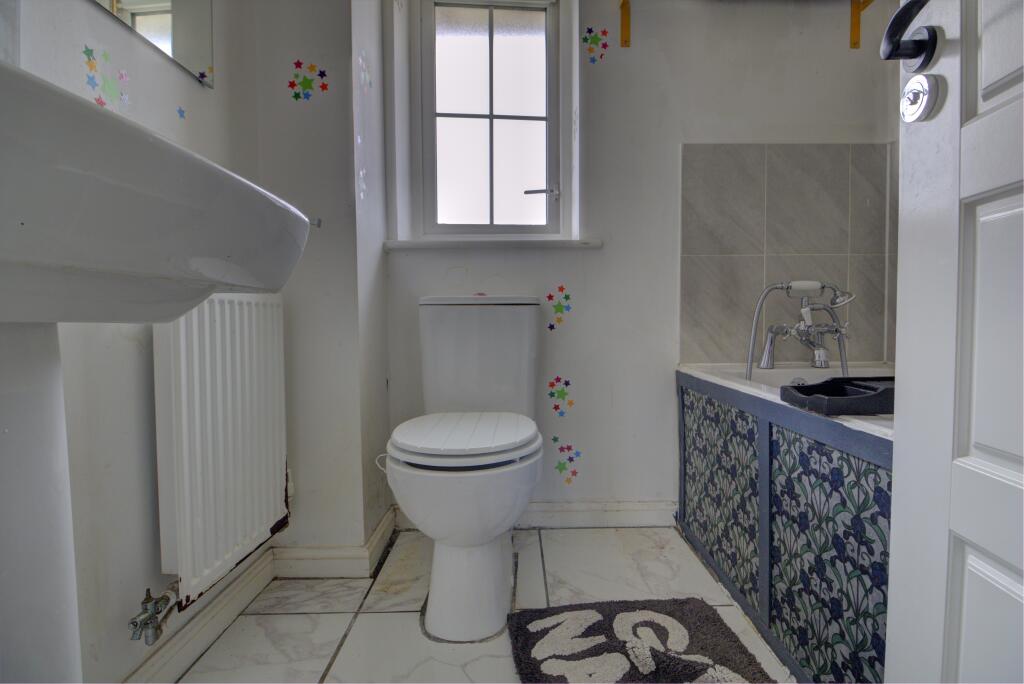 Additional image 8 of Central Boulevard, Aylesham, CT3