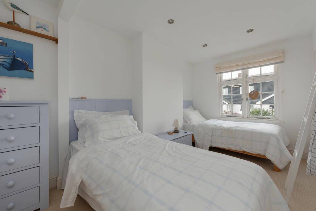 Additional image 8 of Island Wall, Whitstable, CT5