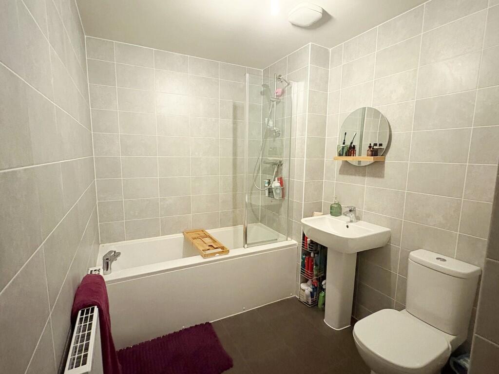 Additional image 10 of Diggs Close, Cawston