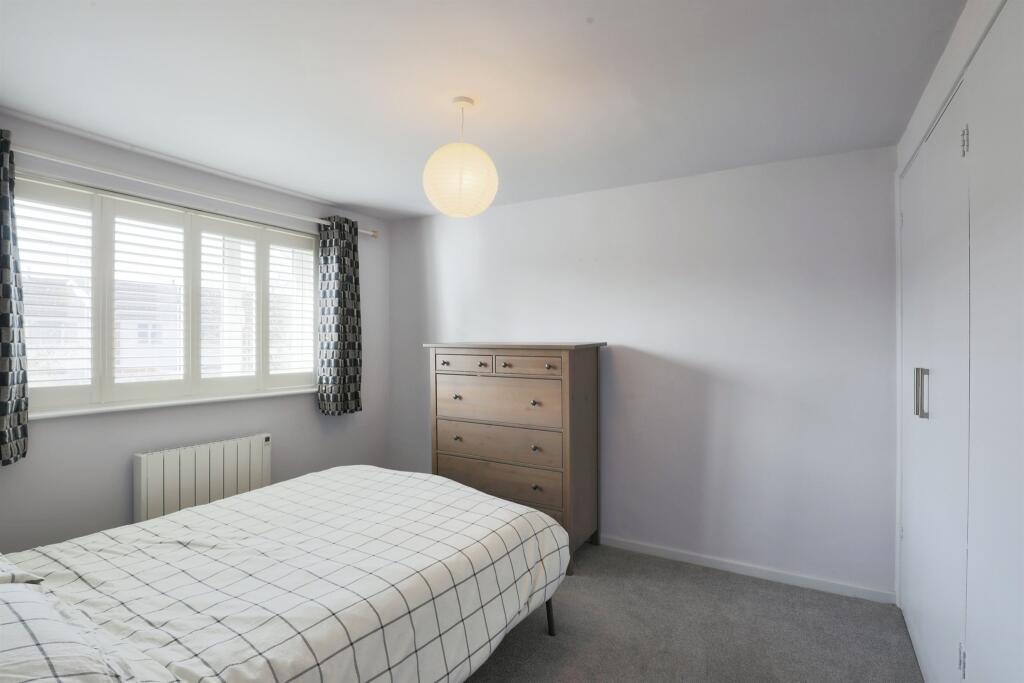 Additional image 9 of Loxley Close, Wellesbourne, Warwick
