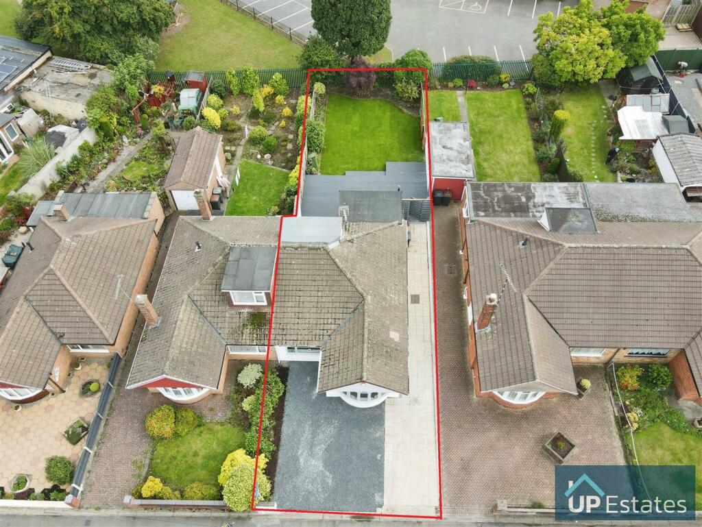 Additional image 5 of READY TO MOVE IN, EXTENDED BUNGALOW - Goodyers End Lane