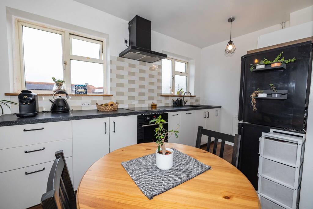 Additional image 3 of Bell Grove, Aylesham, CT3