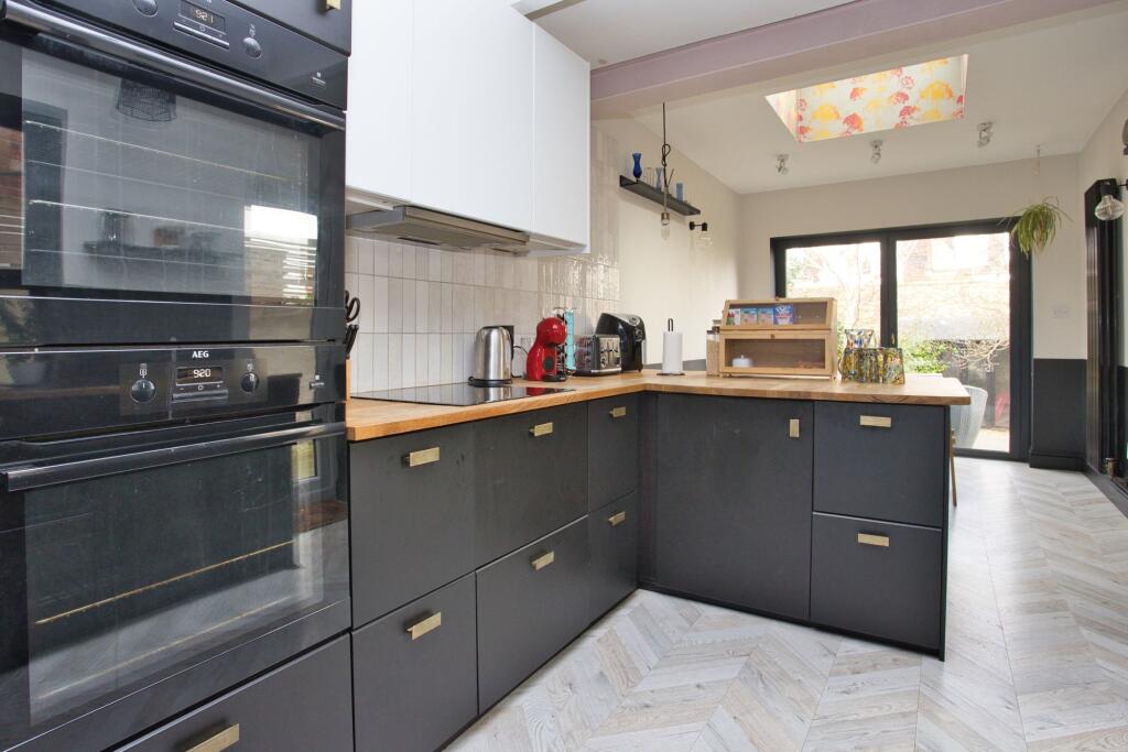 Additional image 8 of Morehall Avenue, Folkestone, CT19