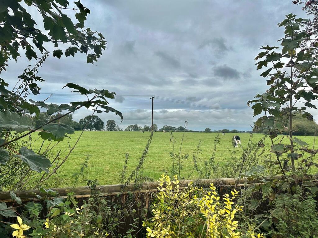 Additional image 34 of Crewe Road, Willaston, Cheshire