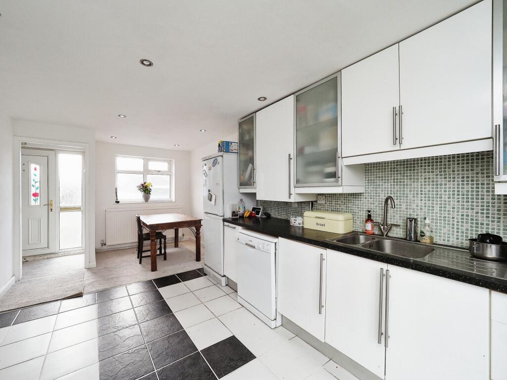 Additional image 6 of Cavendish Close, Derby, DE72