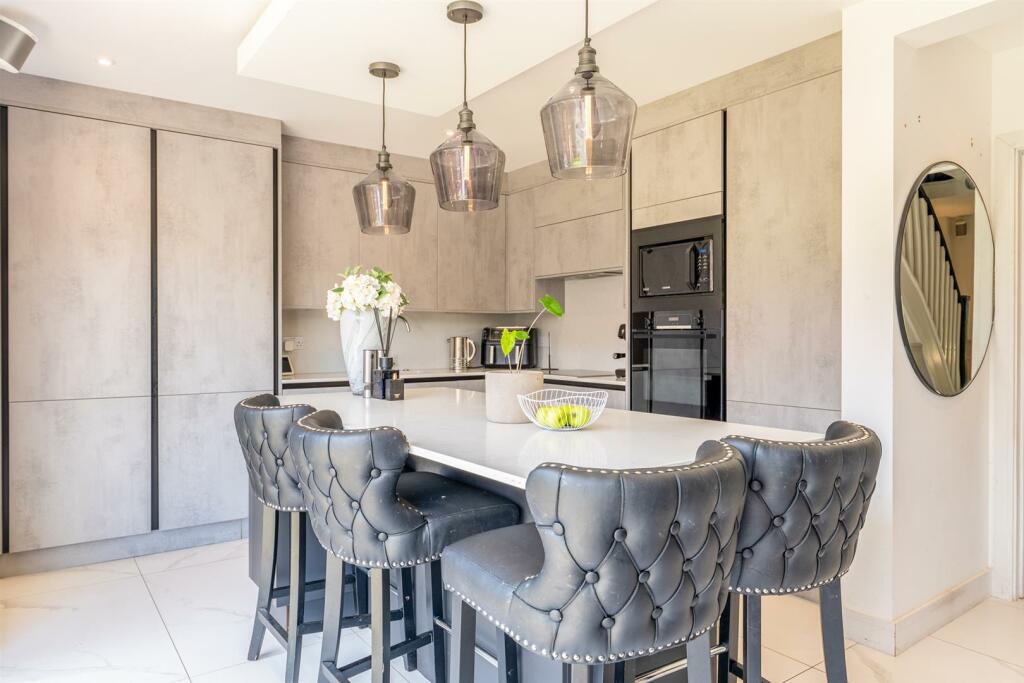 Additional image 18 of Kestrel Row, Southam