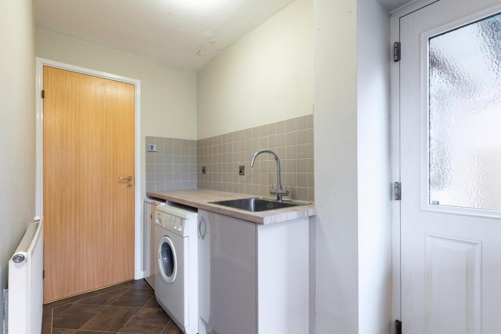 Additional image 10 of The Seekings, Whitnash, Leamington Spa