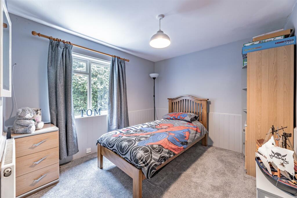 Additional image 32 of Exceptional detached period property tucked away on a quiet leafy road