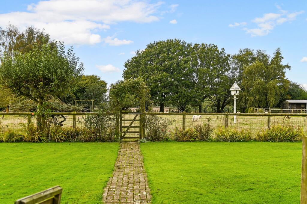 Additional image 12 of The Farmhouse, Homeside Farm, Bossingham, Kent, CT4