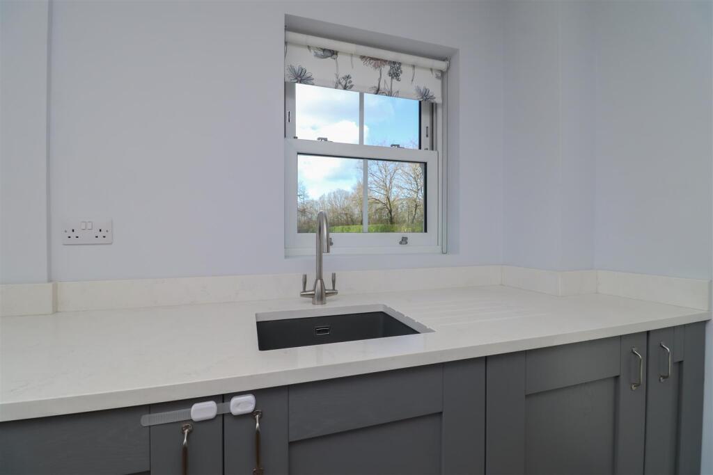 Additional image 14 of The Ashes, Haseley Knob, Warwick