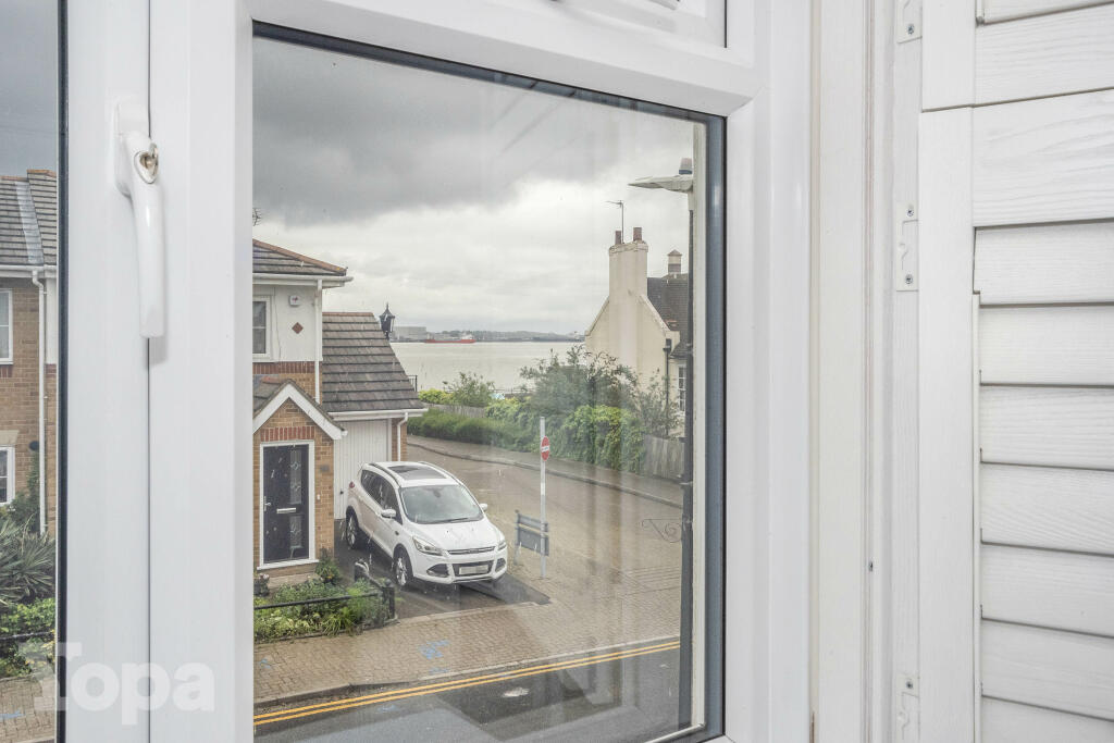 Additional image 15 of High Street, Greenhithe, DA9