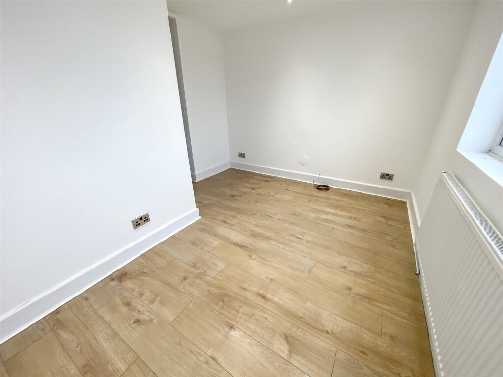 Additional image 19 of Wellington Avenue, Blackfen, Sidcup, DA15