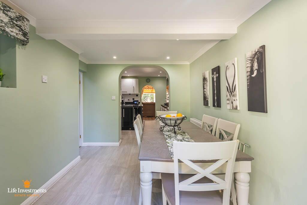 Additional image 27 of Lime Tree Avenue, Rugby, Warwickshire, CV22