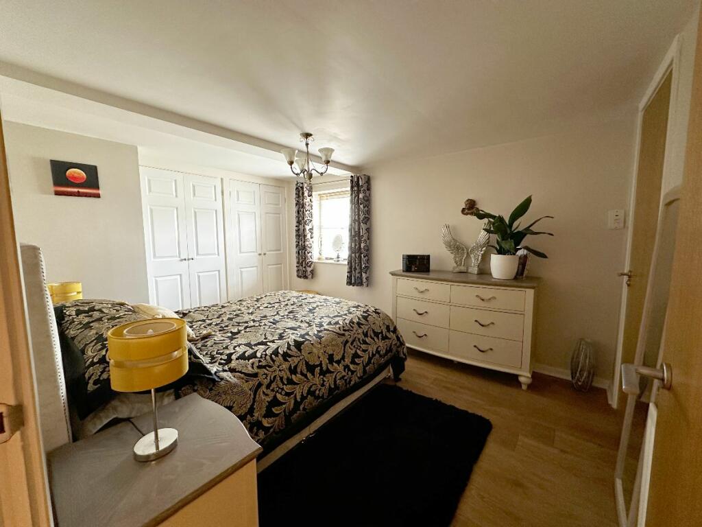 Additional image 5 of Apartment ,  Station Road, Kenilworth