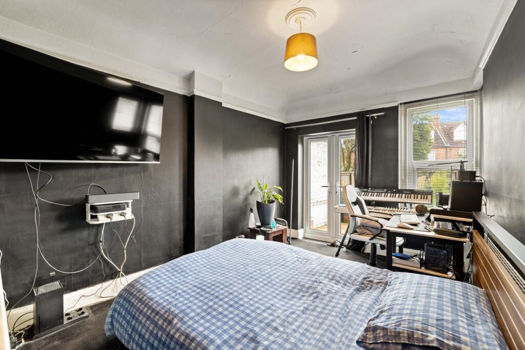 Additional image 6 of Radnor Park Road, Folkestone, CT19