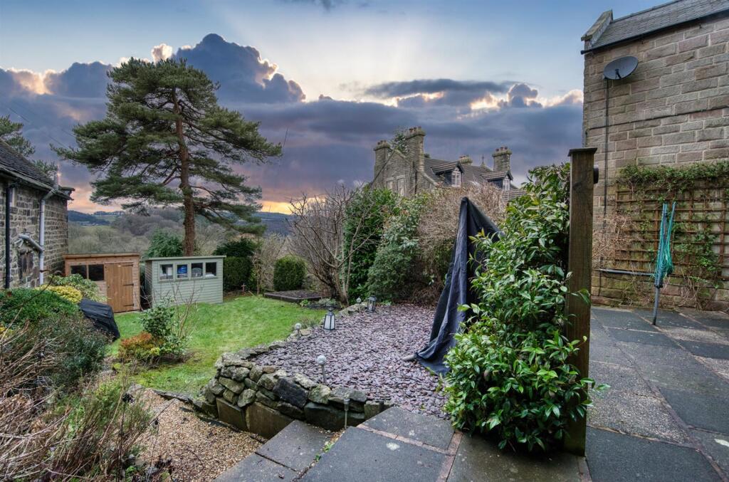 Additional image 21 of Yew Tree Hill, Holloway