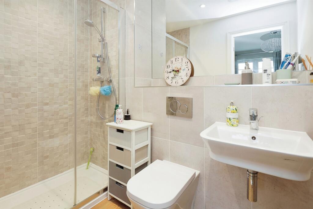 Additional image 7 of Drovers Close, Balsall Common, Coventry