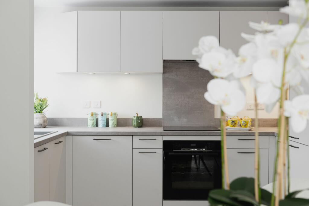 Additional image 6 of South Road, Hythe, CT21